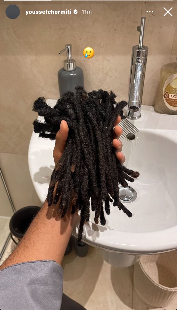 Everton_Extra's tweet photo. Youssef Chermiti via Instagram. 👀 💇‍♂️ https://t.co/qYHqIXUzf0
