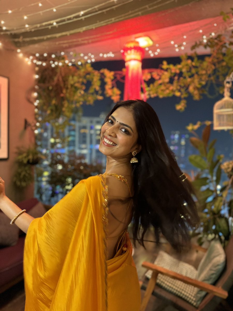 To say that it’s been a long week would be an understatement. 
Have been shooting intense stunt sequences in a remote place all night, every night and have been drained, battered and bruised in every way possible. Been covered in so much dust, grime, fake blood and body makeup,