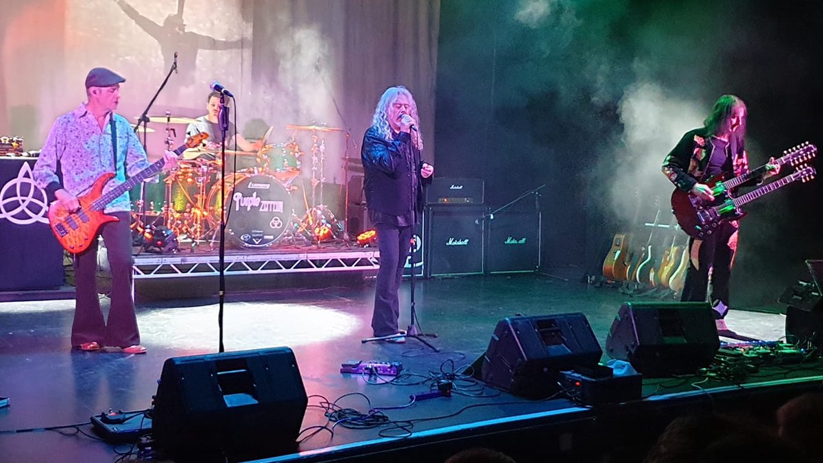 A Marvellous Saturday night spent at <a href="/Blackfriarsbox/">Blackfriars Theatre</a>  A lovely theatre and a brilliant audience and crew 👏 Special thanks to Alan, Arts, Brad, Chris, David, Jamie, Kip, Quinn and all the team. We hope to see you all again soon 😎