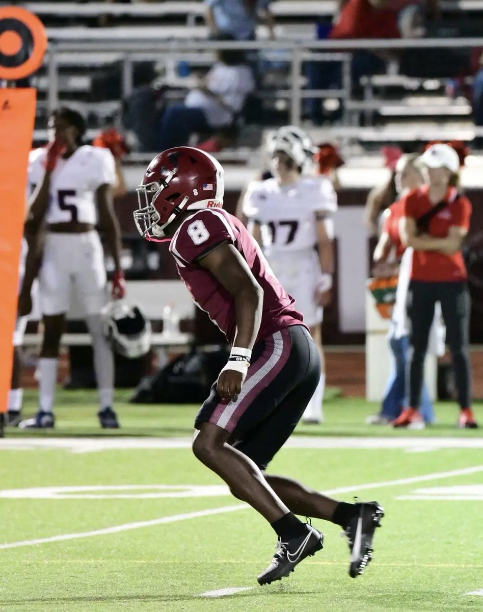 Check Out My Top Regular Season Highlights #8 hudl.com/v/2MXAvV