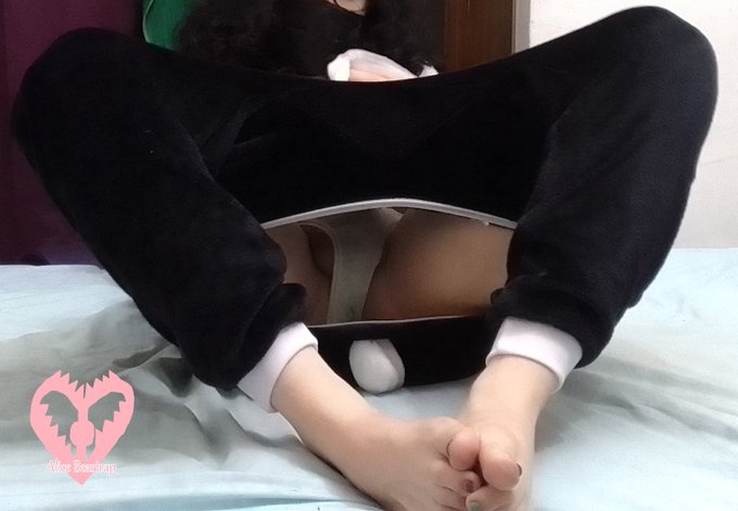 Are you looking at something? ;3 #femboy #feetcontent #feetpicsforsales #kigurumi #nsfwish #pantiesaside<a href="/tag/femboy"class="tags">#femboy</a><a href="/tag/feetcontent"class="tags">#feetcontent</a><a href="/tag/kigurumi"class="tags"><span>#kigurumi</span></a><a href="/tag/pantiesaside"class="tags"><span>#pantiesaside</span></a><a href="/tag/feetpicsforsales"class="tags"><span>#feetpicsforsales</span></a><a href="/tag/ns"class="tags"><span>#ns</span></a>
