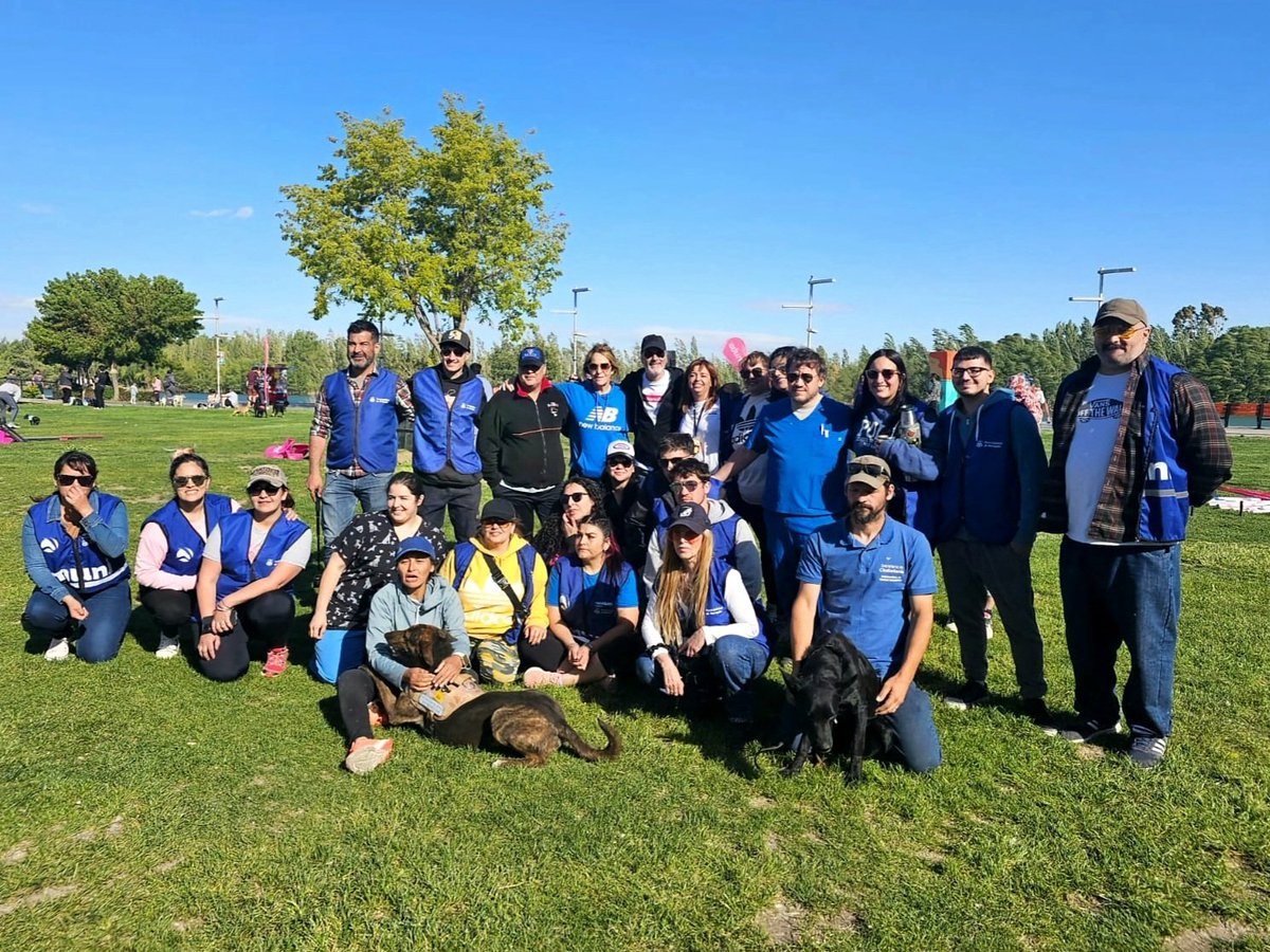 🐾 En el Paseo de la Costa, junto con <a href="/EukanubaAr/">Eukanuba Argentina</a> llevamos a cabo el #ActiveTour.
Gracias a la concurrencia de vecinas y vecinos de la región, el "PLANAZO" resultó en una tarde memorable para los #AnimalesNoHumanos y sus familias.

#SecretaríaDeCiudadanía
#MunicipalidadDeNeuquén
