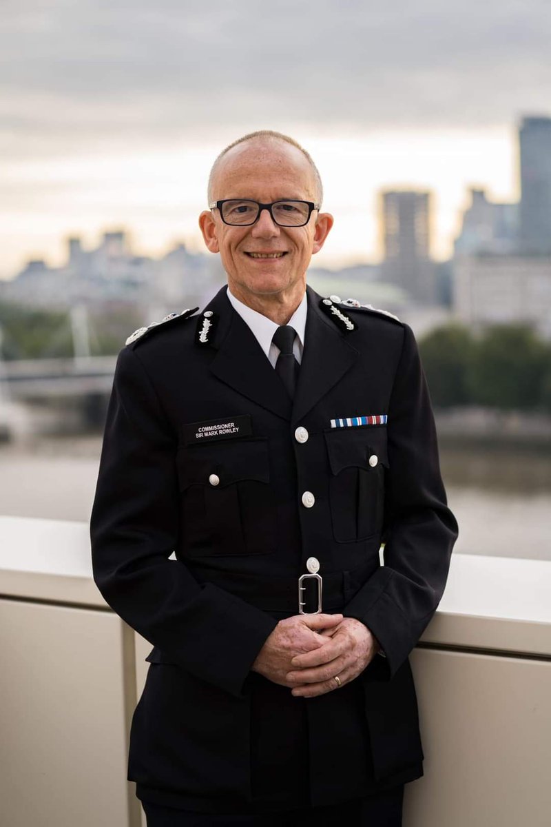 As a former Metropolitan Police Authority member, I know very well the difficult job @metpoliceuk Commissioner's have. I have been a critical friend to many over the years. On this difficult weekend, I want to pay respect to the current Commissioner, Sir Mark Rowley. Thank you.