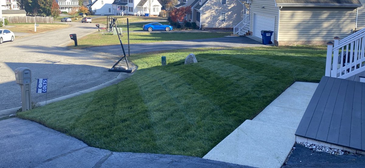 SanfordandSons5's tweet image. Got it dialed in pretty good going into winter. 💚💚 

#toro #timemaster #timecutter #fescuefreak