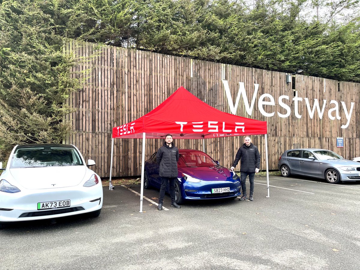 ⁦Thanks to Team ⁦⁦⁦<a href="/Tesla/">Tesla</a>⁩, who were on site at Westway this week to offer test drives to our park employees - vroom vroom