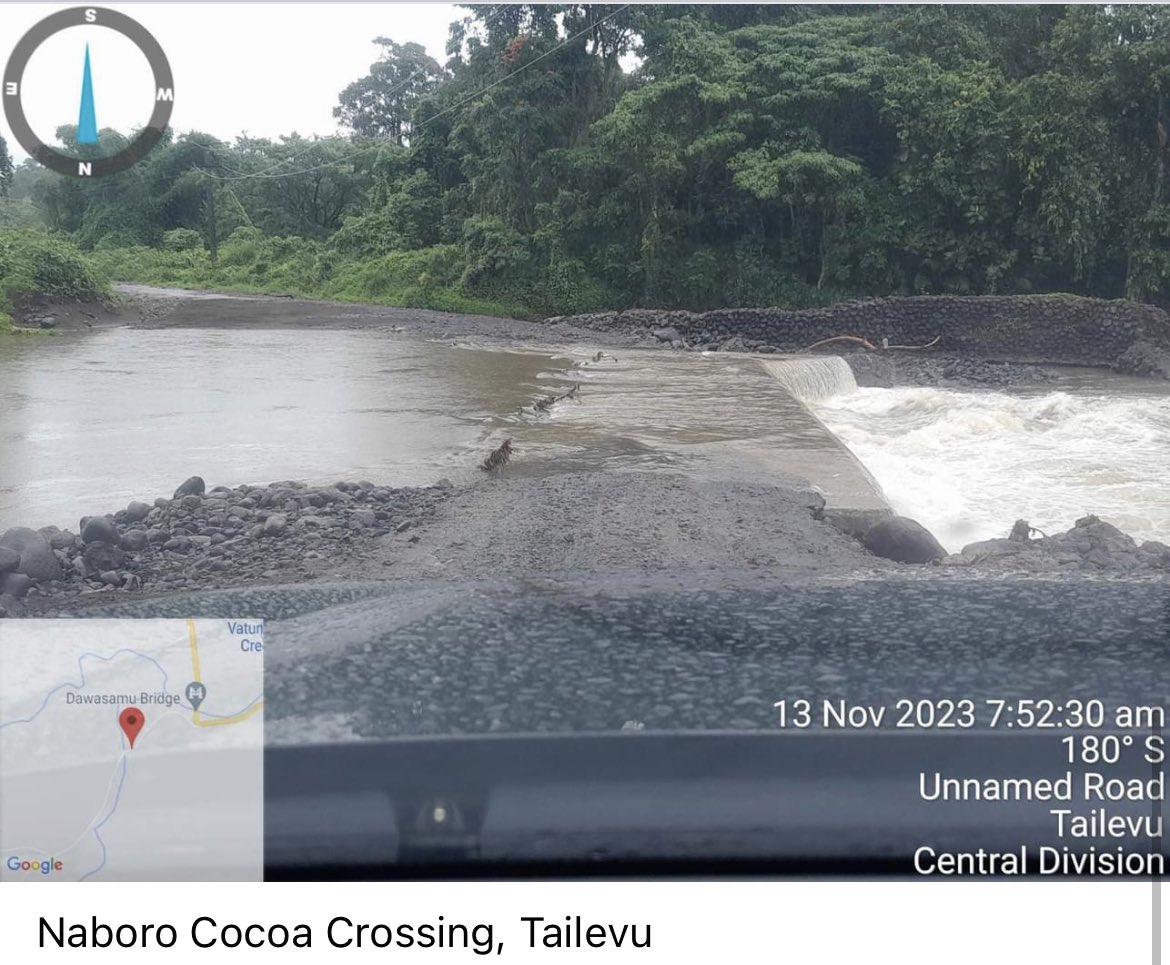 ⛔️Several bridges &amp; crossings are inaccessible at this hour due to flooding.
🚨The @FijiNDMO continues to call on the general public to STAY AWAY and REFRAIN from attempting to cross flooded roads, rivers, bridges, crossings or walkways‼️

✅Follow the <a href="/FijiRoads/">Fiji Roads Authority</a> for more info❗️