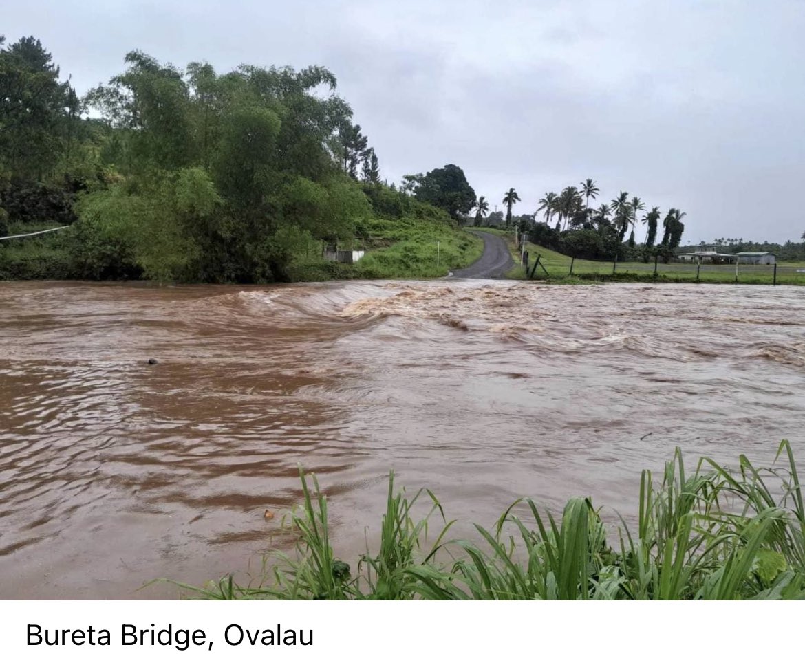 FijiNDRMO's tweet photo. ⛔️Several bridges &amp; crossings are inaccessible at this hour due to flooding.
🚨The @FijiNDMO continues to call on the general public to STAY AWAY and REFRAIN from attempting to cross flooded roads, rivers, bridges, crossings or walkways‼️

✅Follow the @FijiRoads for more info❗️ https://t.co/VQfa1v3BfQ