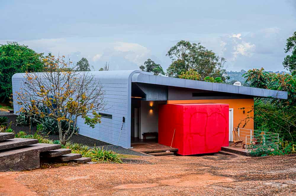 gampsonfranck's tweet image. #Architecte Jules Bertrand Wokam 
#house #baham 
Une maison d'architecte est un type maison conçu par un architecte et qui se différencie par son originalité. Plus précisément, 
#Cameroun #Cameroon