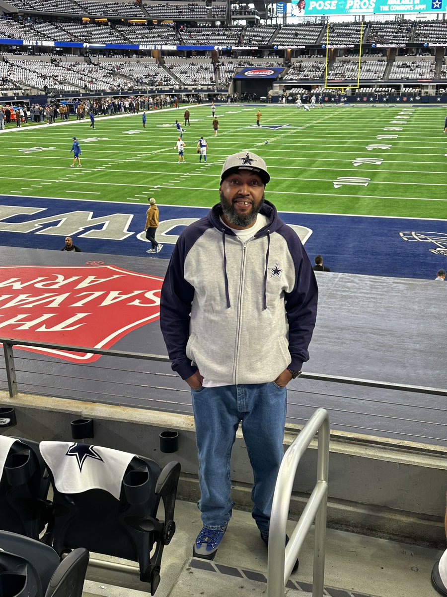 Karen LeVasseur tweet media