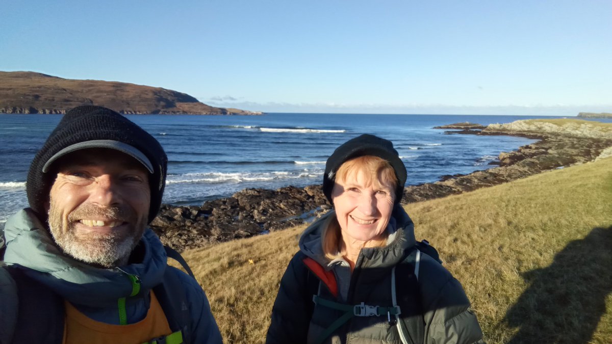 UKCoastWalk's tweet image. Our 6000 mile walk around the entire British coastline has reached the North Coast of Scotland 🏴󠁧󠁢󠁳󠁣󠁴󠁿 🎉
177 days of continuous walking since leaving Bude back in May. 
To donate visit linktr.ee/ukcoastwalk 😉 
@BBCScotland @BBCScotlandNews @BBCBreakfast @BBCCornwall
#Durness