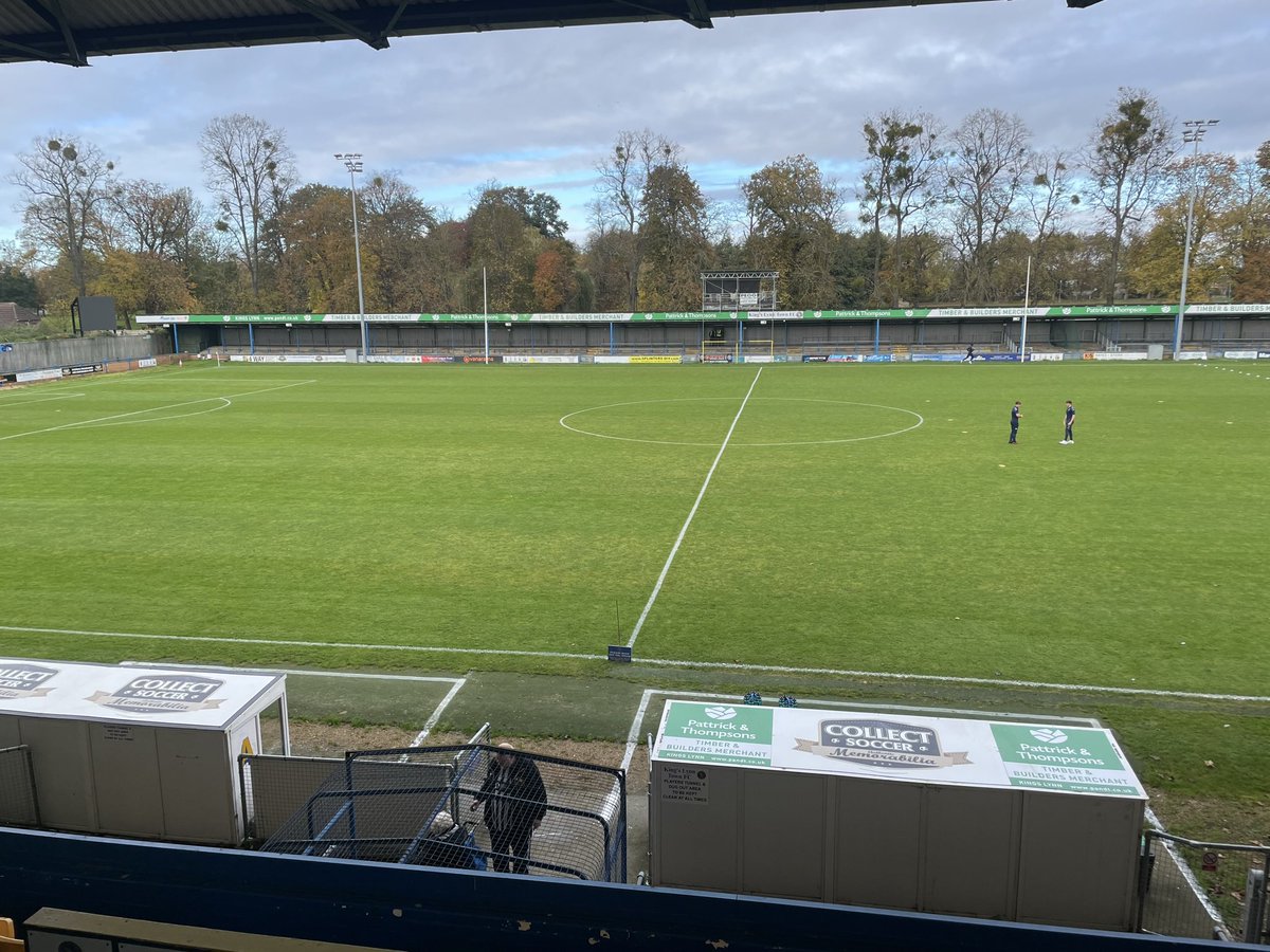 MarkSimpson1980's tweet image. Spent more hours than enough on this coach over last two days but worth it to see a pair of fantastic results on the road.

The Men’s and Ladies Teams of @SpennymoorTown getting the job done away from home. 👏

#Moors