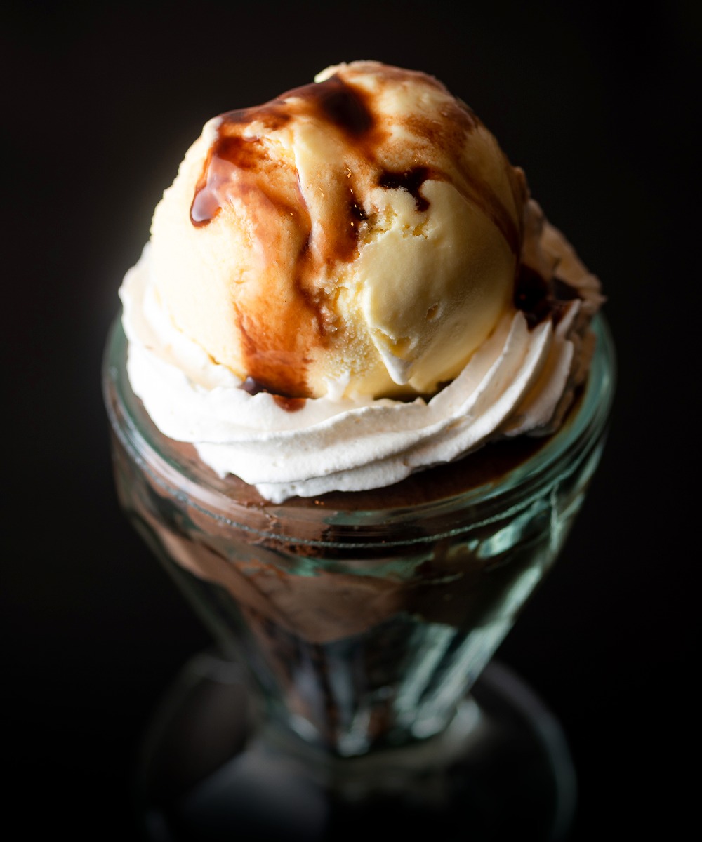 SevenKingsBgr's tweet image. O guardião do tesouro imortalizado em um brownie de chocolate com sorvete de creme delicioso! 🐉

#Fafnir