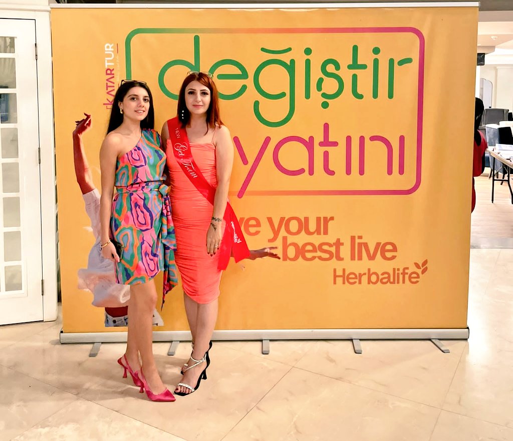 Elifsek0's tweet photo. Hayatı değiştirmeye kendinden başla. Sen başarılı olmazsan onlar olacaklar ve sen bakmaya devam edeceksin...
#strongwoman #Network_ https://t.co/muA1E45YYw