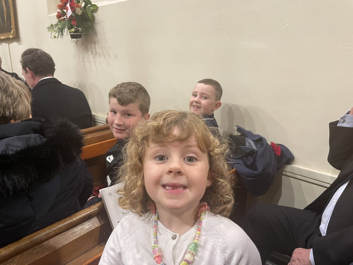 Katielou85's tweet photo. A beautiful remembrance service this evening, showing our respect to all who have sacrificed for us #integrity24 @PaulSaxton17 @nicchambers16 @MissWheeldonLW @MrsJamesLW  #WeWillRememberThem #britishvalues https://t.co/8moxXWySjJ