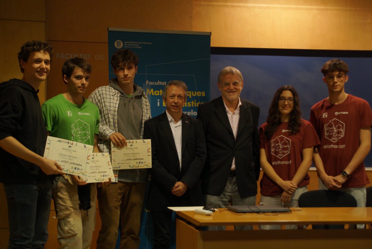 datastudents's tweet image. Aquí tenim els equips guanyadors de l&apos;edició d&apos;enguany. Enhorabona a tots i totes! 📊🏆 #DatathonFME