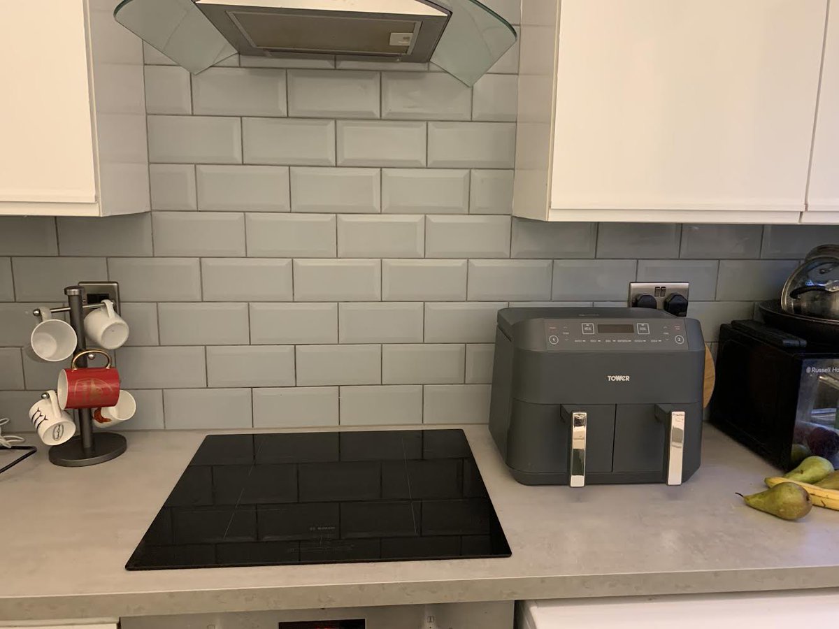 greatdealsmadeeasy.com/black-friday-u… Check out a guide for Black Friday deals for 2023.