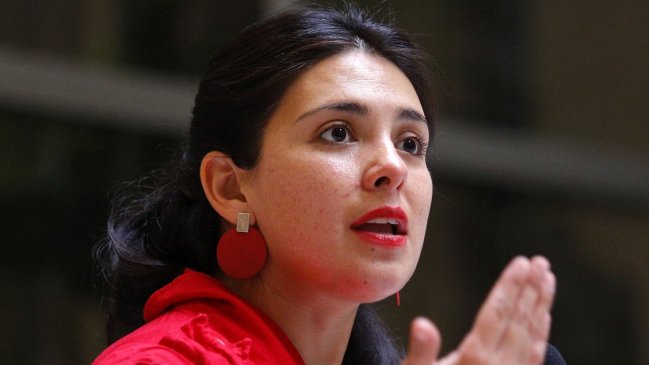 Cooperativa's tweet image. #CooperativaContigo Cariola de cara al plebiscito: Habrá que pensar en otro proceso, que el pueblo determinará tinyurl.com/5y9bwj2x