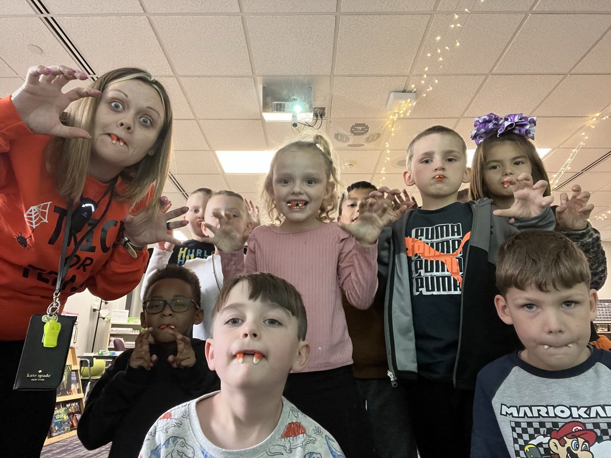 spooky season in room 3 is always a blast