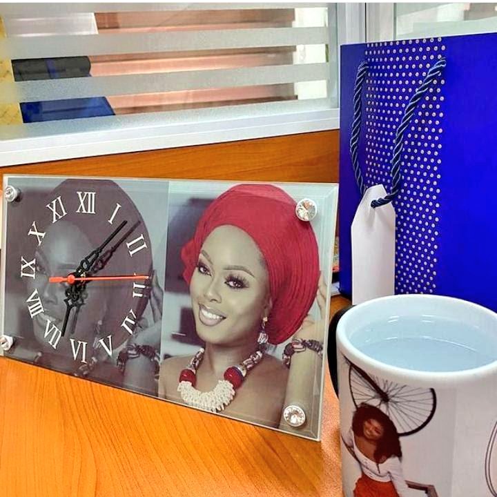 Stanleyganja's tweet image. Branded Clock #CustomizedClock