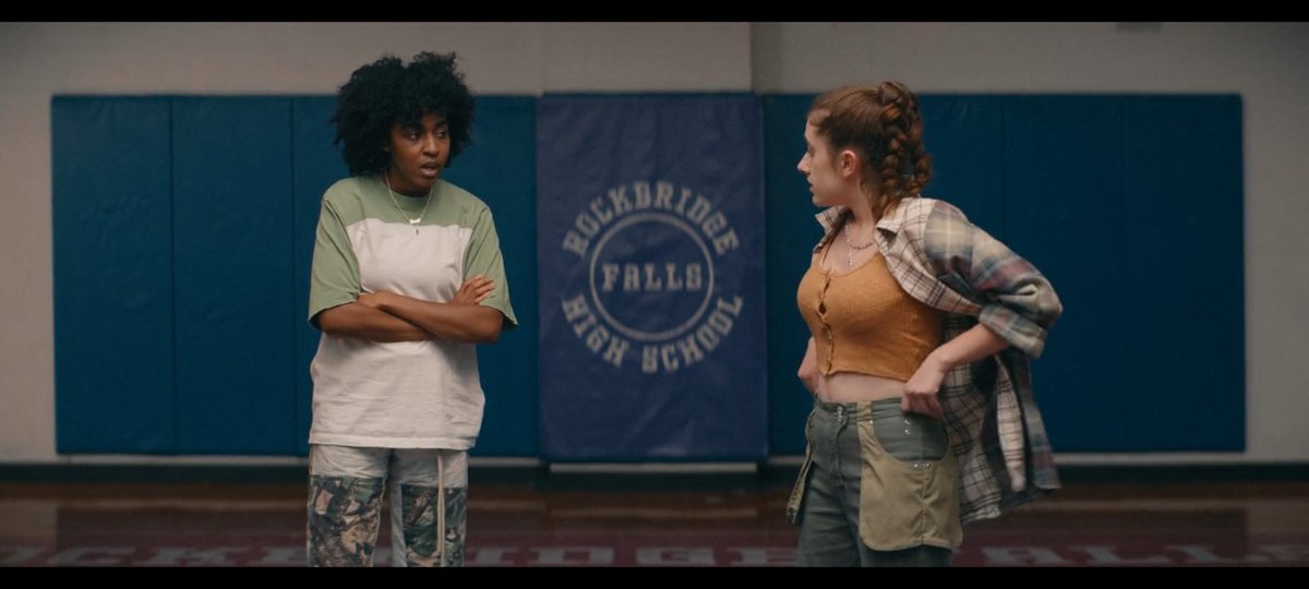 So I finally watched Bottoms.
Mainly because of Ayo Edebiri and Marshawn Lynch
They were both really funny.
The movie was ok, good, because they were in it.
If they weren't I probably wouldn't have watched. Glad I watched, because it was entertaining #ayoedebiri
#MarshawnLynch