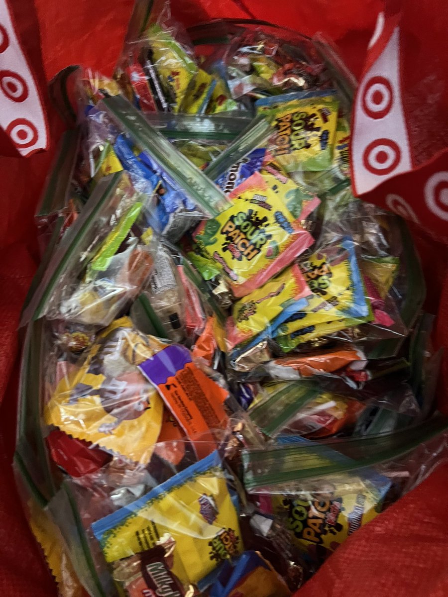 Julia4156's tweet photo. Showing our troops we support them….my kindergarten buddies counted the candy and made over 60 goodie bags and Mrs. Ponto &amp; Mrs. T’s speech students made cards…..everything is heading to the USO in Anchorage, AK. https://t.co/JS8uU1K1lK