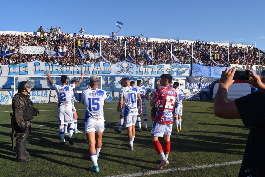 Club Atlético Ferrocarril Midland on X: #Reserva ⚽ ➡️Mañana 15hs en  condición de visitante, el #Funebrero se medirá con Berazategui por el  partido pendiente de fecha 4. 🏃🏽Aquí los jugadores citados por