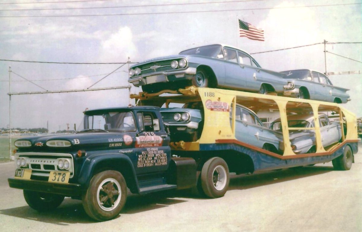 BMW_Borger's tweet photo. 1960 #Chevrolets on the way ... https://t.co/rThzL0lBir