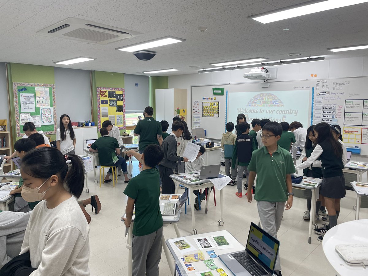 davidmrive's tweet image. 📣 Great seeing the G5 Ss sharing their understanding of governance, representation &amp;amp; economic variables with so much enthusiasm. Memorable &amp;amp; highly collaborative transdisciplinary learning, &amp;amp; powerful preparation for their upcoming Capstone projects. @SJA_Jeju
