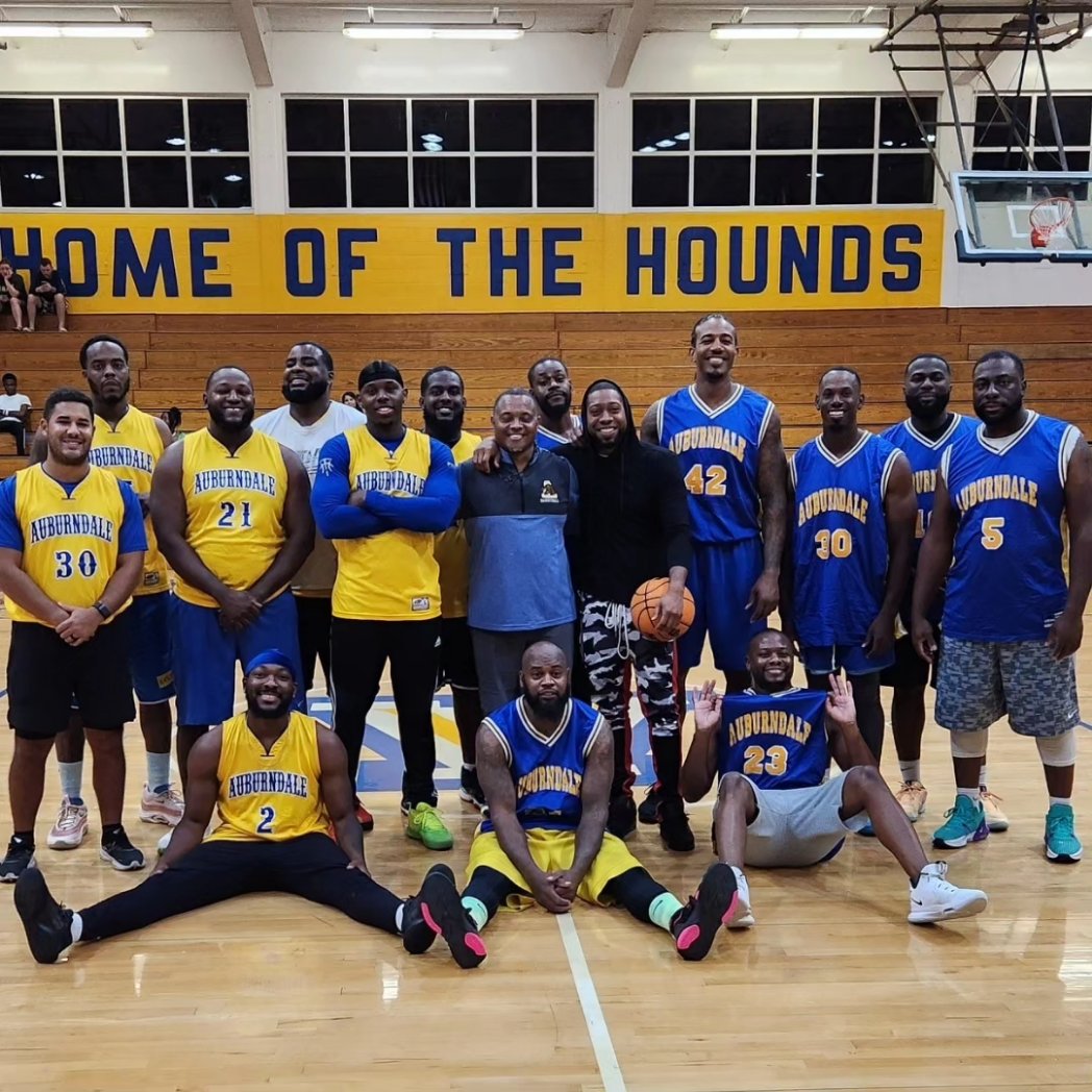 E_tada_Rob's tweet image. 22nd Alumni Game was a blast. All my big babies on the court together again. I am proud to say I had the opportunity to coach all these young men. God has been good. @AdaleHoops