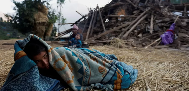 AmityHK's tweet photo. Amity is working with partners in Nepal to send aid to families affected by the recent earthquakes. Your donation can provide them with blankets, mattresses and tarpaulins. You can donate via the QR code or through our website. #NepalEarthquake #humanitarianaid #disasterrelief https://t.co/Yu2IQp7dCf