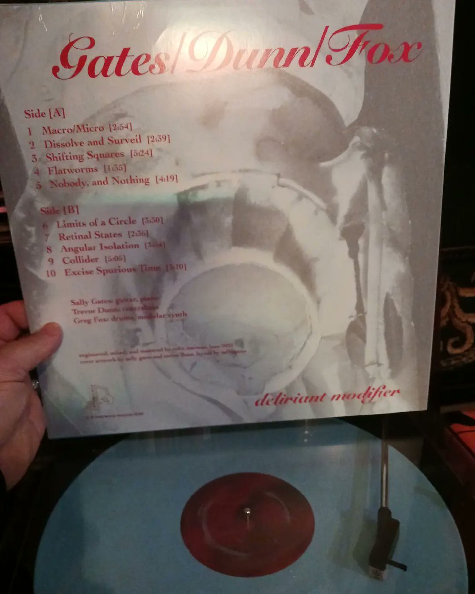 KellySludge's tweet image. 