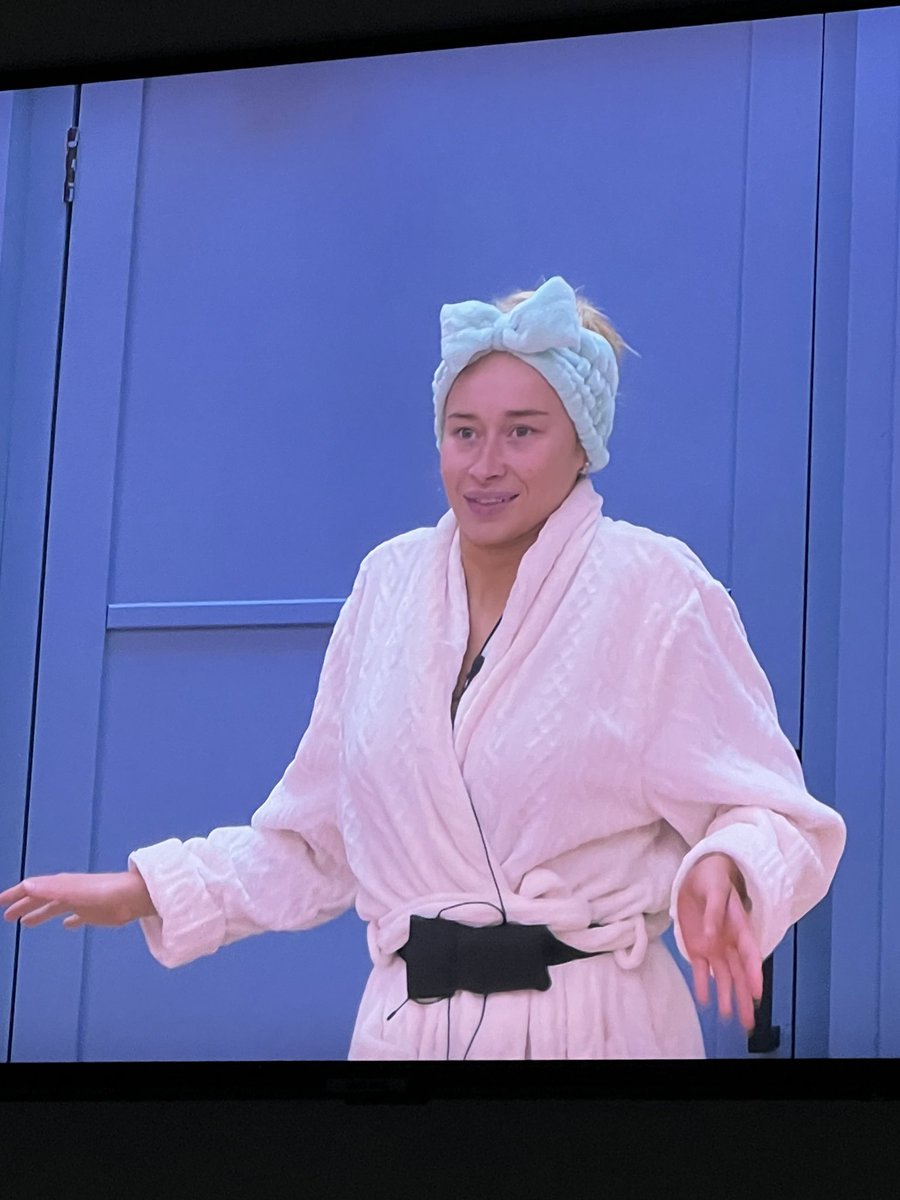 franduddy's tweet photo. olivia when she walked in on jordan and henry #BBUK https://t.co/81nBTprQjX
