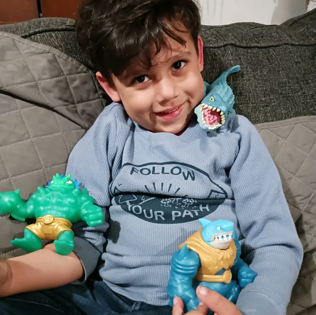 KellySludge's tweet image. Late post. My Halloween boy is 6!