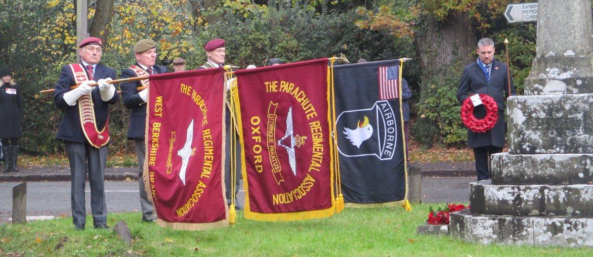 Poppy duty 2023 done 2day my Para's honoured me by asking me to lay their wreath at our Remembrance Service....#veryproud