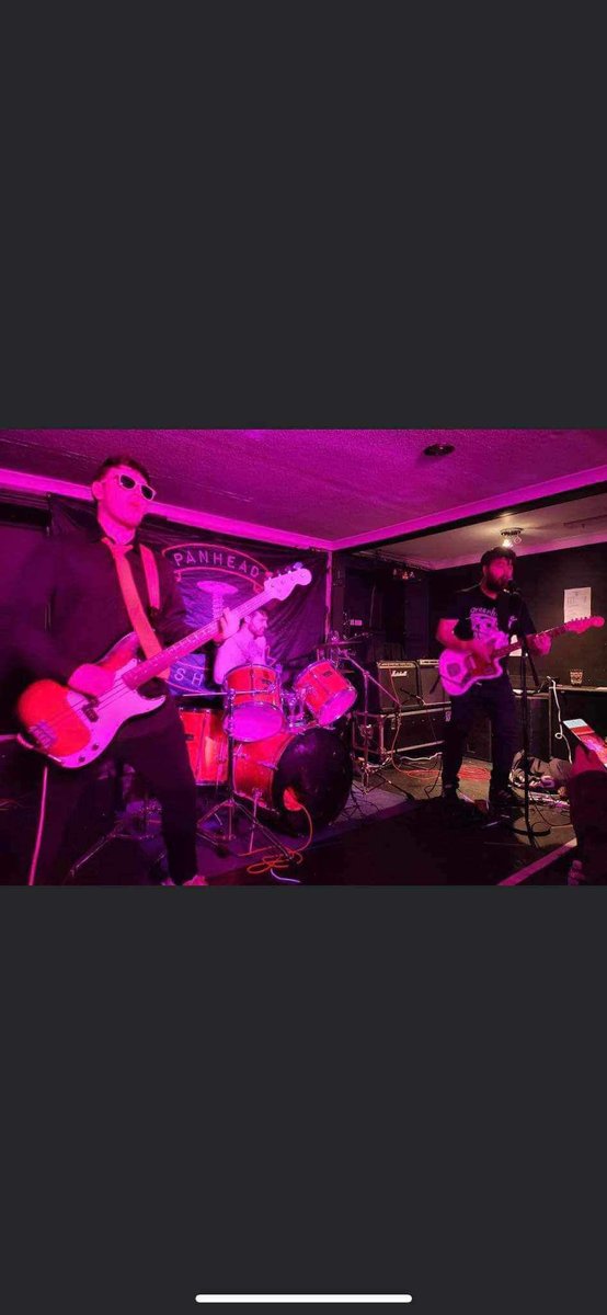 PanheadSharps's tweet photo. First headline gig smashed
@TheDirtyCooks @treblehelix333 @AyeHobos
Thanks to the superb performances of the support bands and the absolutely wonderful crowd that came down for a night we wonโt be forgetting any time soon!
#monehsherps #scottishbands #livemusic #localvenues https://t.co/15Md7rLmVg