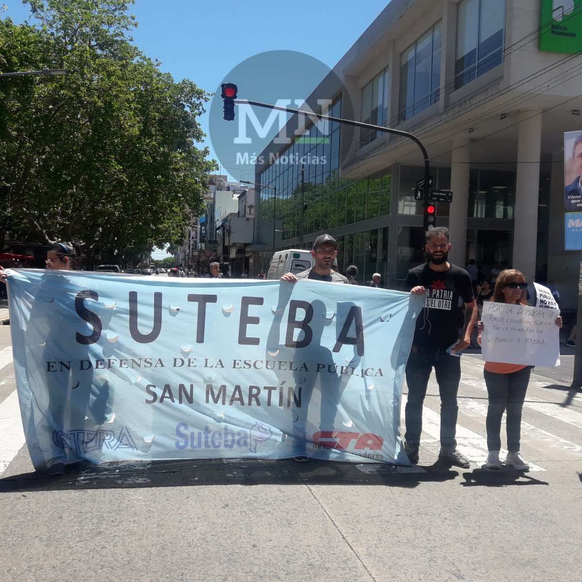 masnoticias_ok's tweet photo. #SanMartín: @HonekerPablo : "Unión por la Patria sigue siendo el espacio que representa los intereses de la Nación" https://t.co/LmV76MUxAF https://t.co/YLS7bIC89I
