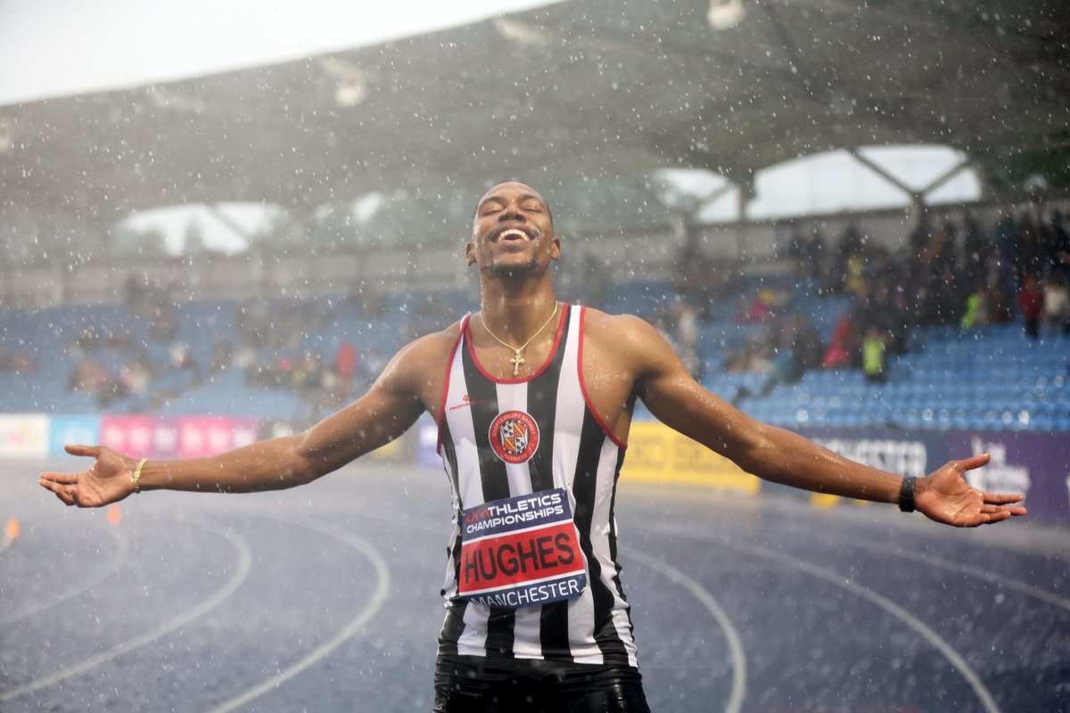 British male athlete of the year nominees: ✅ World 100m bronze medallist ✅ British 100m and 200m records ✅ British 100m and 200m champion Vote for Hughes below ⬇️ athleticsweekly.com/athletics-news…