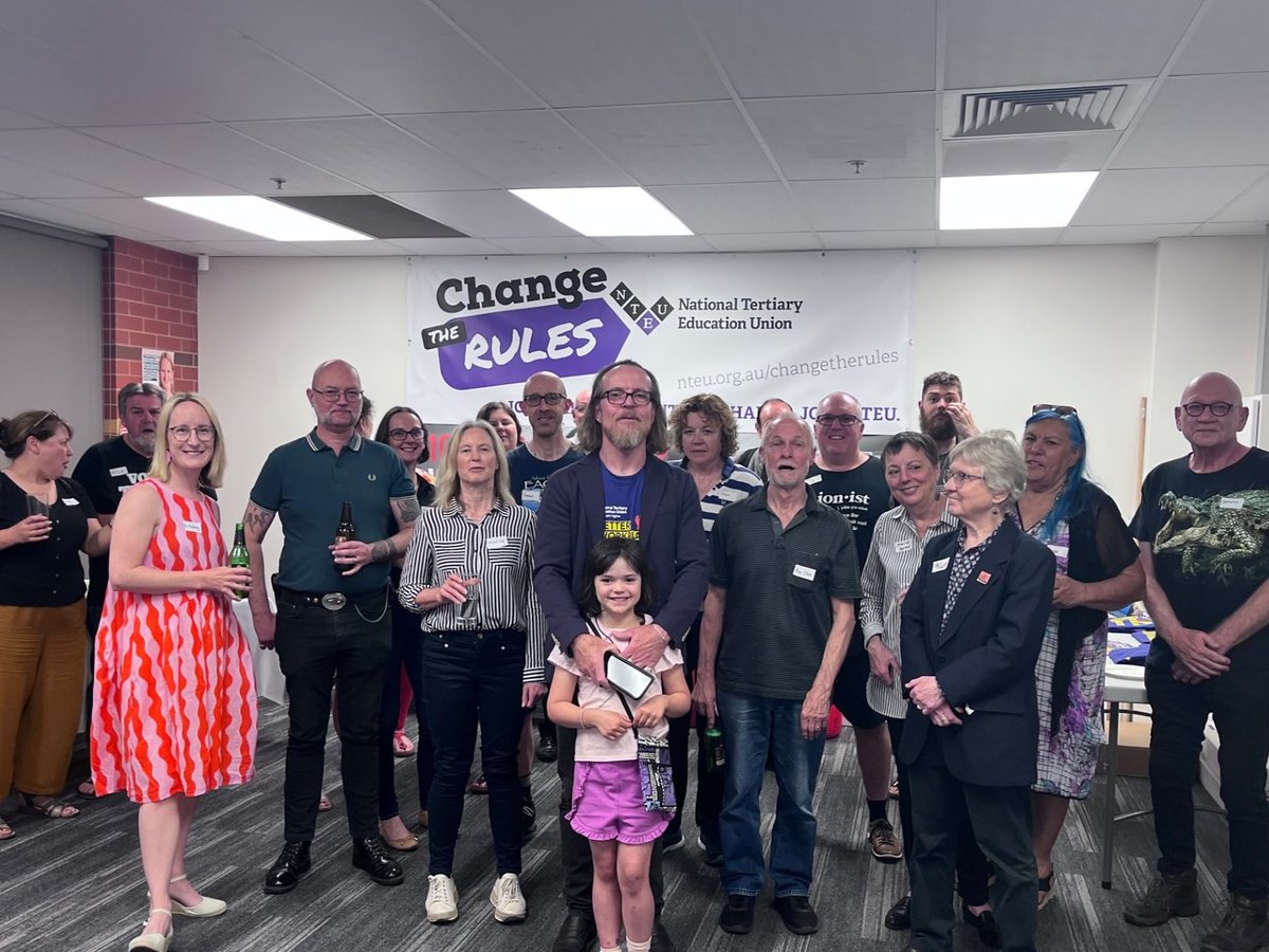 On Thursday 9 November, NTEU SA members across our universities came together to celebrate the invaluable contributions of casual staff to the University Sector and our union movement. 

Your dedication and hard work truly make a difference.

#CasualsMatter #UnionStrong