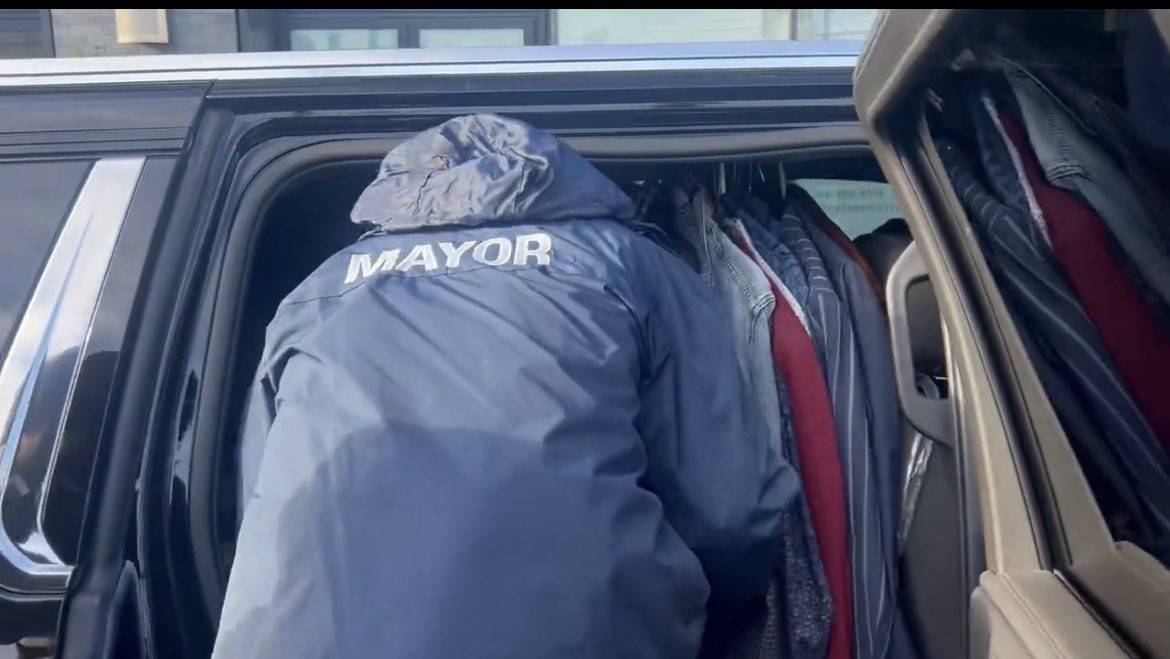 What’s up with all of the dry cleaning??? <a href="/katie_honan/">katie honan</a>