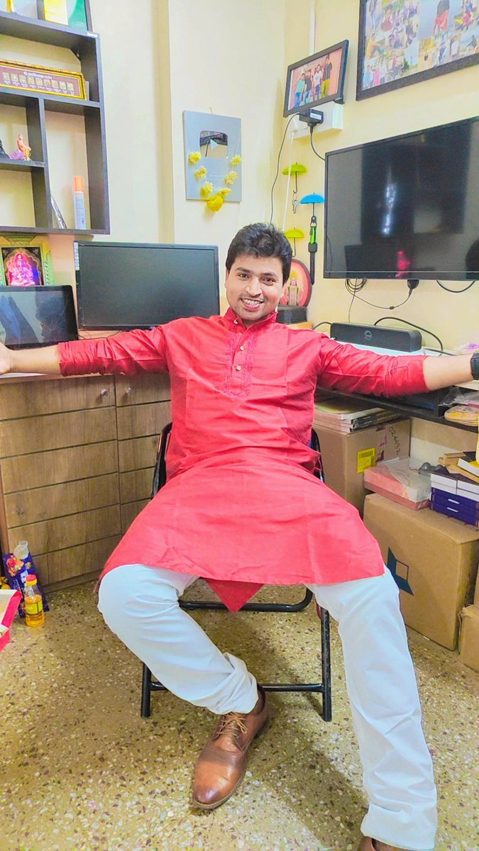 ShaivalPal's tweet photo. ShaivalPal Updater wishing you all very happy diwali 2023 #Diwali2023 #shaivalpalupdater #youtuber https://t.co/ojT8noNGXQ