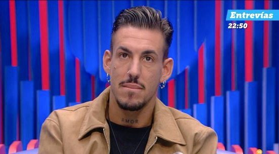 Elegidx's tweet photo. ¿Quién prefieres que se quede el jueves?

🔄 Pilar

❤️ Luitingo

#GHVIPDBT9 #GHVIP12N #GHVIP13N https://t.co/9krWsaJHiy