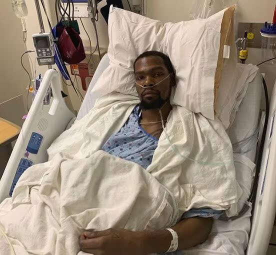 ²³𝙻𝚎𝙱𝚛𝚘𝚗𝚌𝚑𝚒𝚝𝚒𝚜🏀☄️🌎💞 tweet media