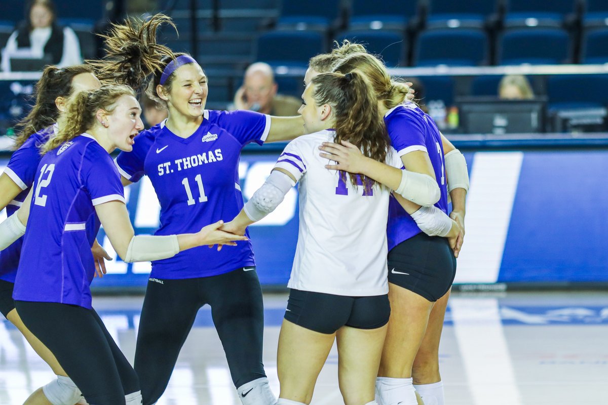 Tommievball's tweet image. Had a great time in Tulsa yesterday 😊

#RollToms | #SummitVB