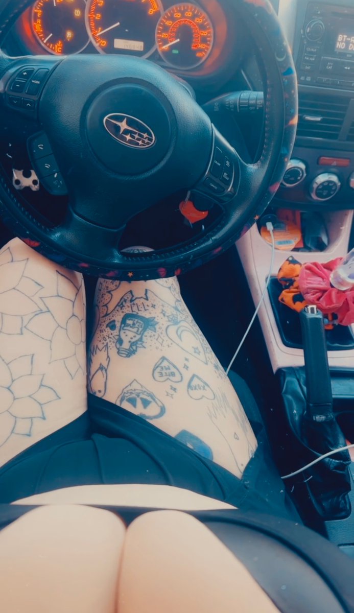 XOGothBabeeXO's tweet photo. Who loves boosted girls π₯°
#cargirls #boostedgirls #slammedenuff #lowaf #tattedboostedgirls #ContentCreator https://t.co/e8E6Tia9qC
