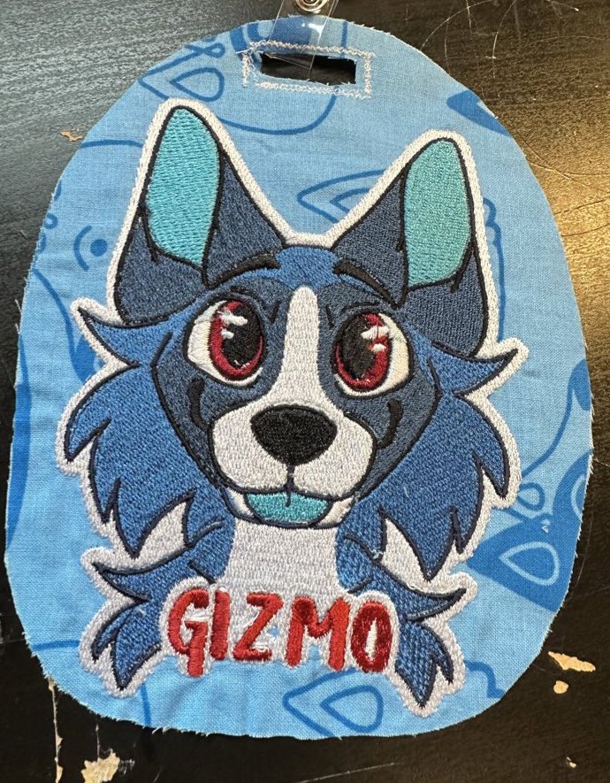 LakeMutt's tweet image. Do U want a cool embroidery Badge?

✨ Join the give//away ! 🪡 ✨ 

Just do the following ! 
- RT
- Follow
- Comment ur favorite holiday treat ❄️ 

Ends 11/16 🌱 

Shipping is free for USA, international must pay 📬 

More info (PLS READ) ⬇️