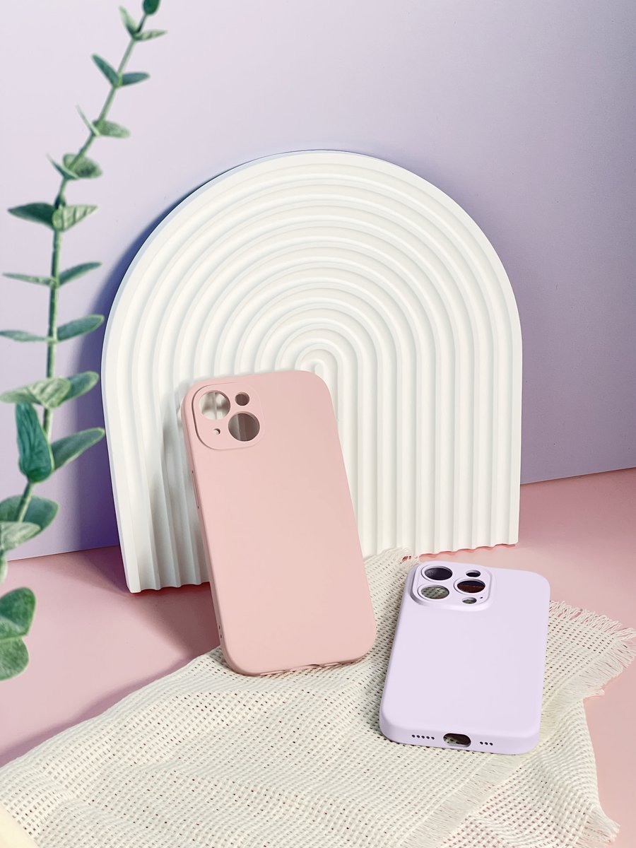 Every glance at my phone brings a smile, and that's the kind of positivity I need! 🌈😊

#GoodVibesOnly #PhoneCaseMood #weekendstarter #phonecases #surphy #surphycase #pinkcase #purplecase