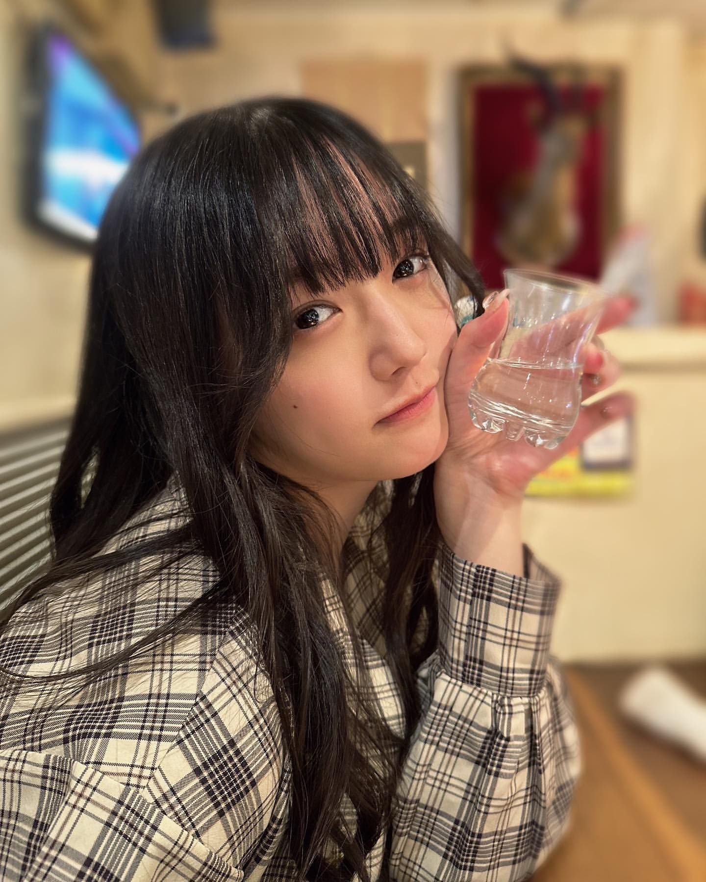 安藤咲桜（藤水咲桜）【本人直筆サイン入りチェキ】【イベント限定特典】【非売品】 Yahoo!オークション - 安藤咲桜 1st写真集 直筆サイン入り