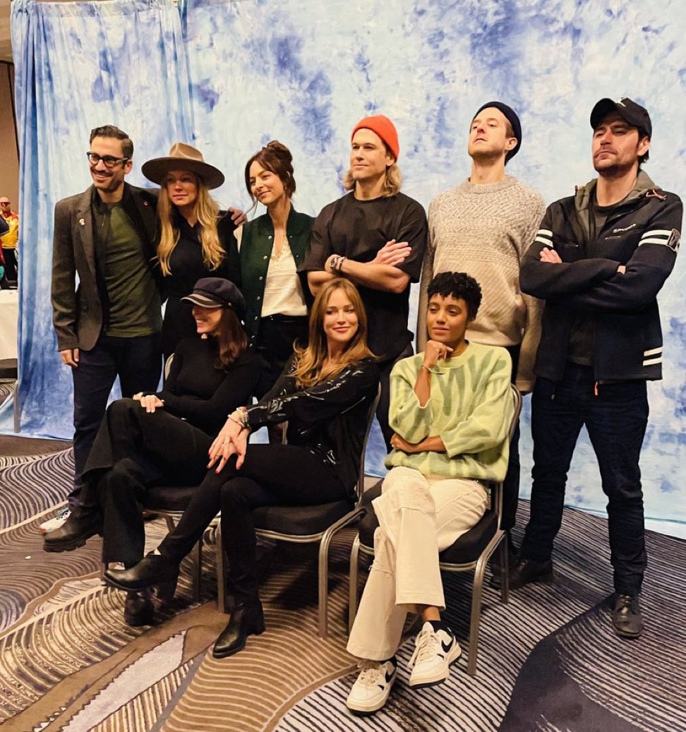 cinncmngirl's tweet image. like that’s family !!