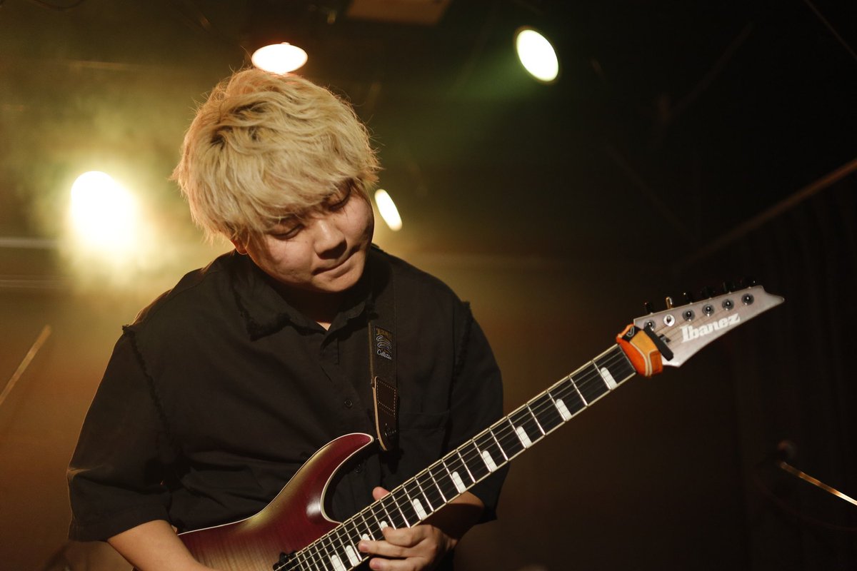 aster_io's tweet photo. 【livephoto】2023.11.12_渋谷CLUB ROSSO

thank you!!

pic by. スグル（@sgrlynx)

#japan #tokyo #shinjuku #asterforio #aster #for #io #new #band #electro #rock #electronicore #music #live #拡散希望 #渋谷　#shibuya #club #rosso 
#photo #livephoto #camera #art #girlsband https://t.co/Jz8BCy11GF