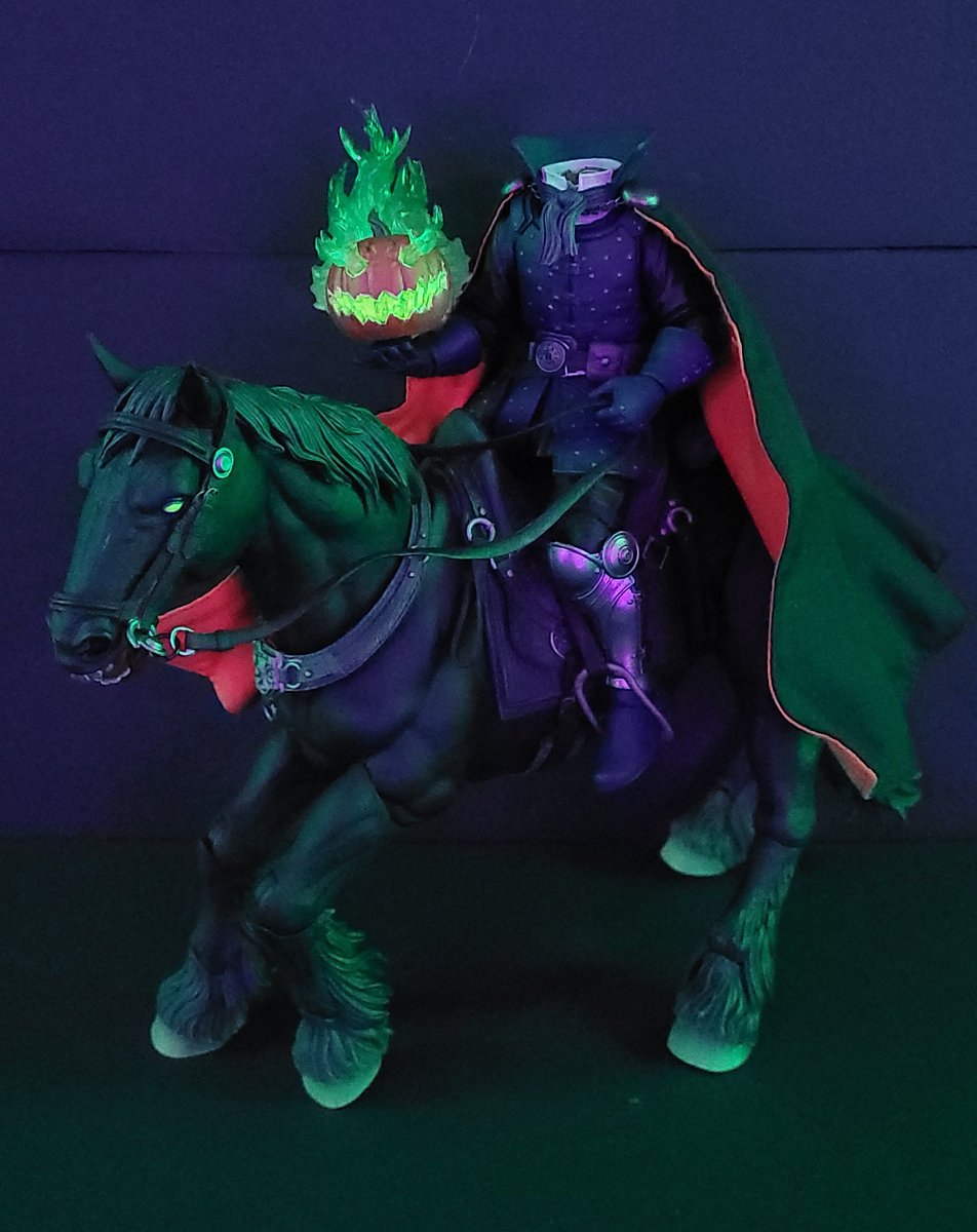 I highly recommend this guy! New paint apps are spectacular! 
#MYTHICLEGIONS #FIGURAOBSCURA #HEADLESSHORSEMAN #GID